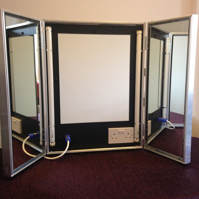Location Mirror Hire